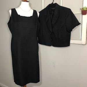TAHARI Plus Size 16 Two Piece Black Dress Set Business Career or Formal Wear